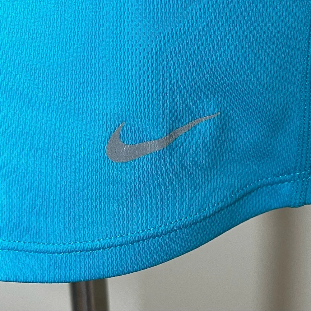 Nike excellent preowned